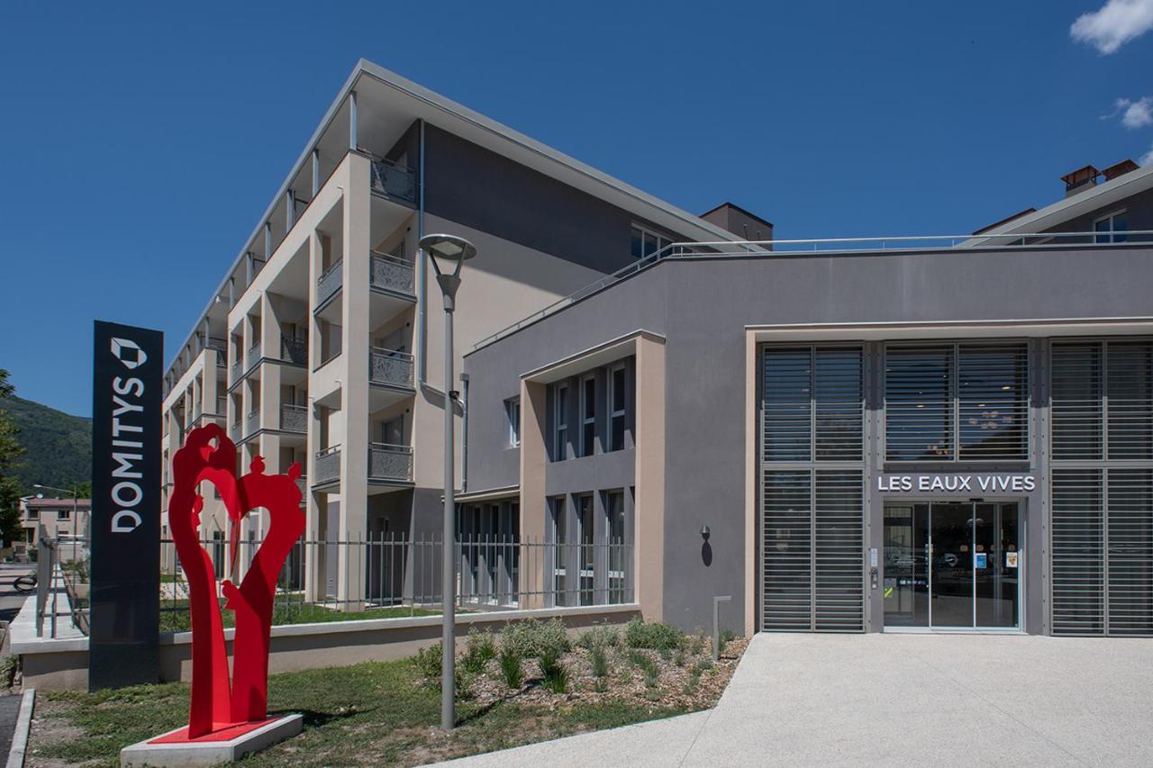 Residence Services Seniors Domitys Les Eaux Vives Динь-ле-Бен Экстерьер фото